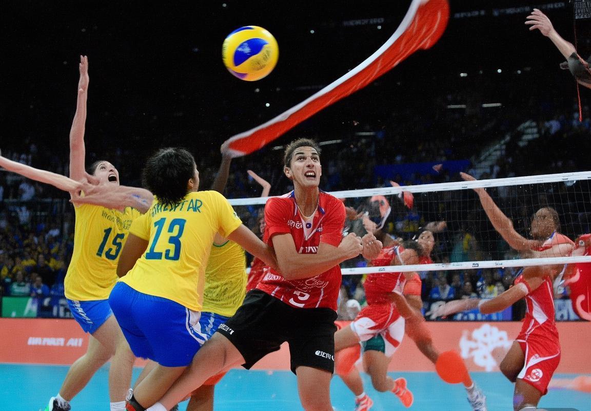 2017女排世界杯：巴西VS土耳其巅峰对决回顾(图3)